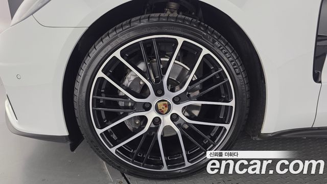 Porsche Panamera 2.9 AWD — пробег 48 254 км — фото 5 из 5