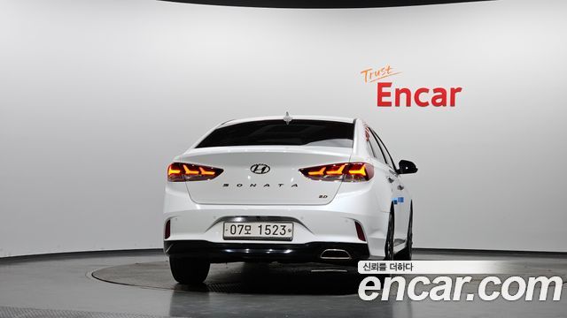 Hyundai Sonata 2.0 Modern — пробег 169 073 км — фото 4 из 5