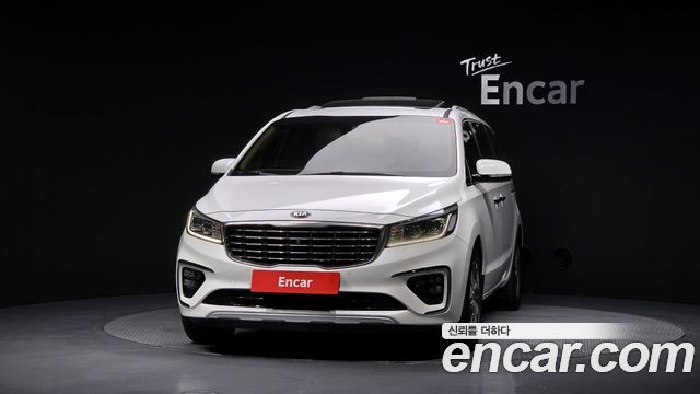 Kia Carnival из Кореи Encar