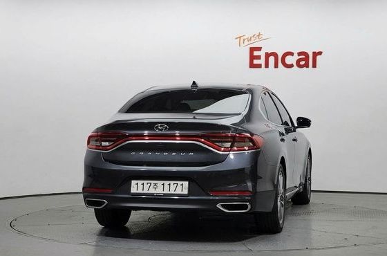 Hyundai Grandeur 3.0 LPi Exclusive (Rental Car) — пробег 212 614 км — фото 4 из 5