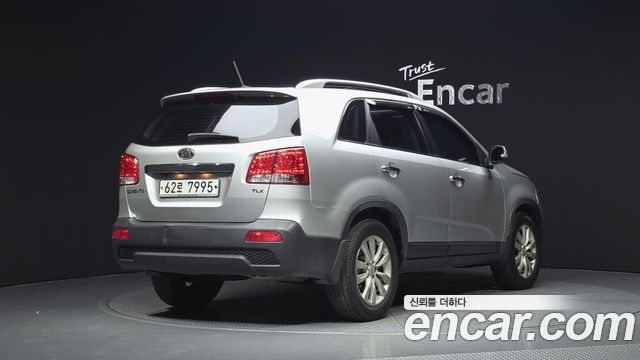 Kia Sorento Diesel 2.2 2WD TLX High-Deluxe — пробег 181 300 км — фото 2 из 5