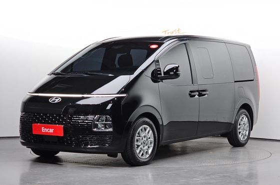 Hyundai Staria Cargo 5-Seater Modern — пробег 2 378 км — фото 1 из 5