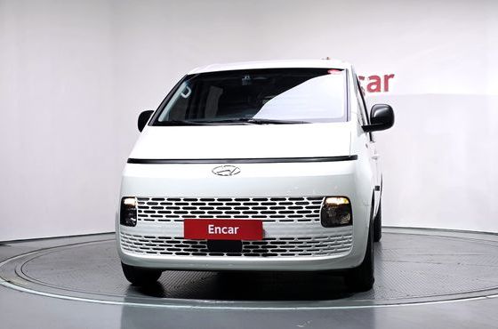 Hyundai Staria Cargo 5-Seater Smart — пробег 62 462 км — фото 3 из 5