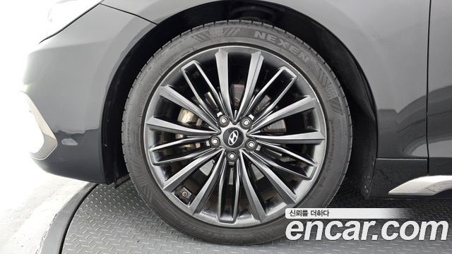 Hyundai Grandeur 2.2 Diesel Premium Special — пробег 134 849 км — фото 5 из 5