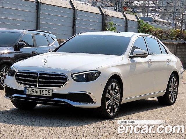 Mercedes-Benz E-Class E350 4MATIC Exclusive — пробег 98 746 км — фото 2 из 5