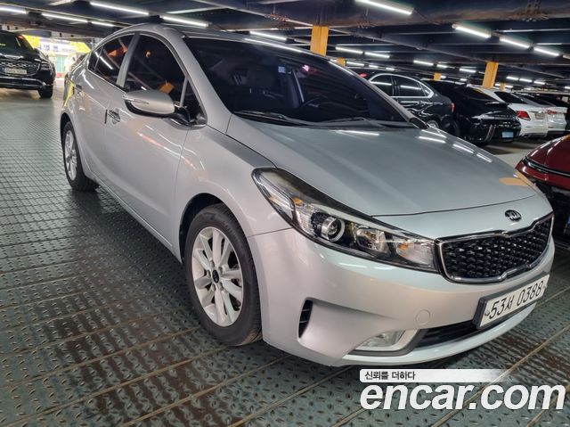 Kia K3 Trendy Style — пробег 98 900 км — фото 1 из 5