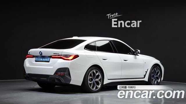 BMW i4 из Кореи Encar