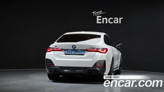 BMW i4 из Кореи Encar