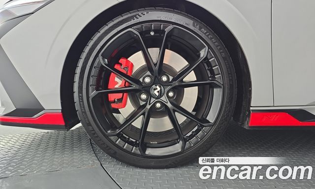 Hyundai AVANTE 2.0 N — пробег 18 929 км — фото 5 из 5