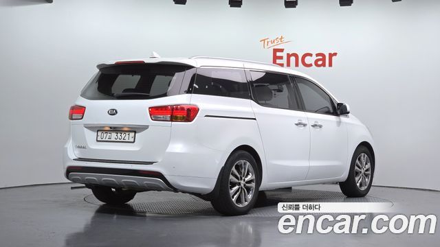 Kia Carnival из Кореи Encar