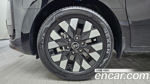 Hyundai Staria из Кореи Encar