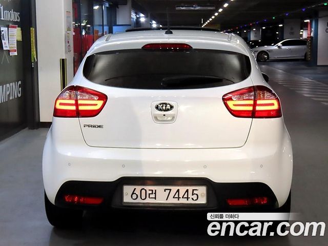 Kia pride 1.6 GDI Hatchback Prestige — пробег 66 345 км — фото 5 из 5