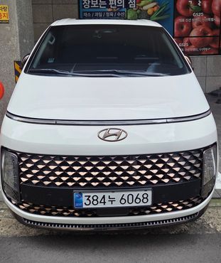 Hyundai Staria Tourer 9-Seater Modern — пробег 97 741 км — фото 3 из 5
