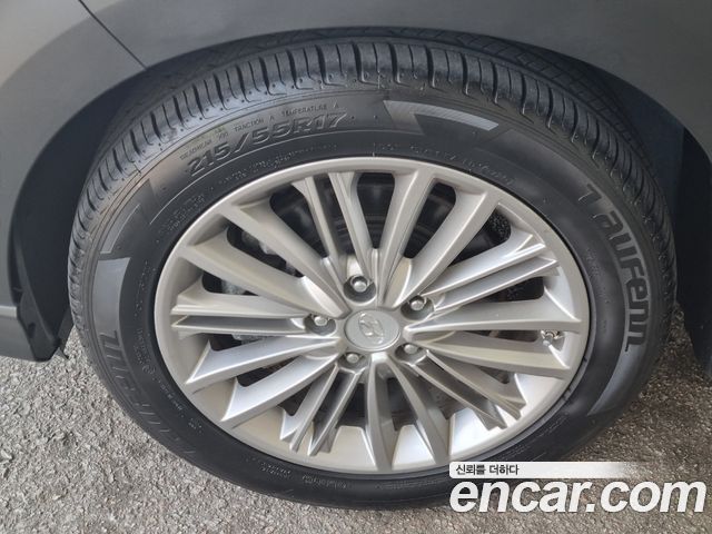Hyundai Kona из Кореи Encar