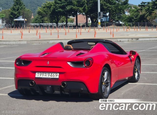 Ferrari 488 3.9 — пробег 16 600 км — фото 4 из 5