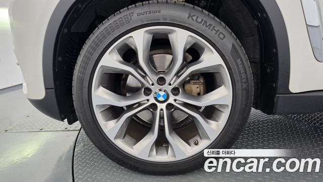 BMW X6 xDrive 30d — пробег 77 131 км — фото 5 из 5