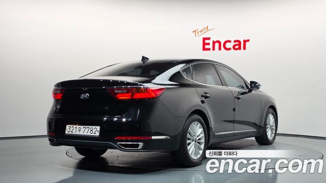 Kia K7 из Кореи Encar