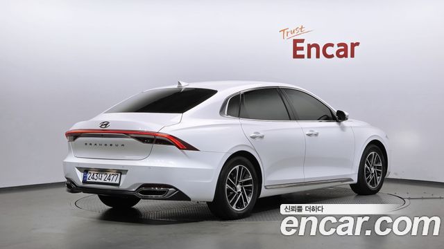 Hyundai Grandeur 3.0 LPi Rent Car Premium — пробег 101 261 км — фото 2 из 5