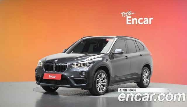BMW X1 xDrive 18d Joy — пробег 72 000 км — фото 1 из 5
