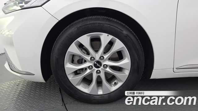 Kia K8 из Кореи Encar
