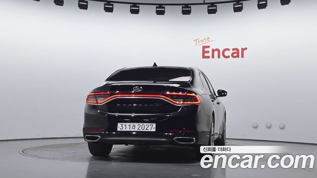 Hyundai Grandeur из Кореи Encar