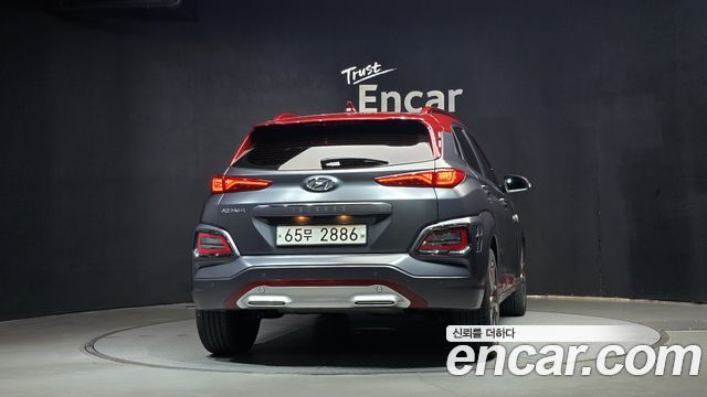 Hyundai Kona из Кореи Encar
