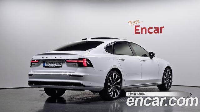 Volvo S90 из Кореи Encar