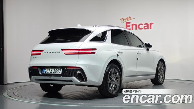 Genesis GV70 из Кореи Encar