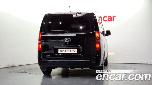 Hyundai Starex Van 5-Seater Smart — пробег 116 162 км — фото 4 из 5