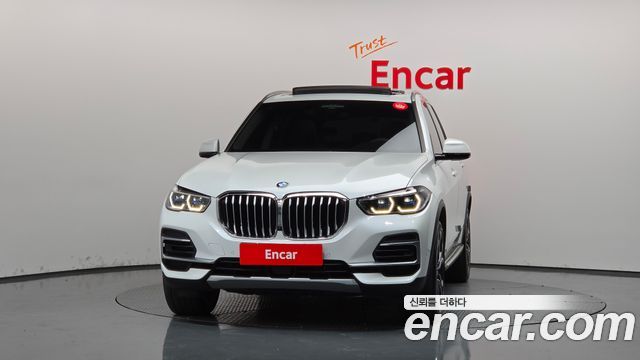 BMW X5 xDrive 30d xLine — пробег 71 786 км — фото 3 из 5