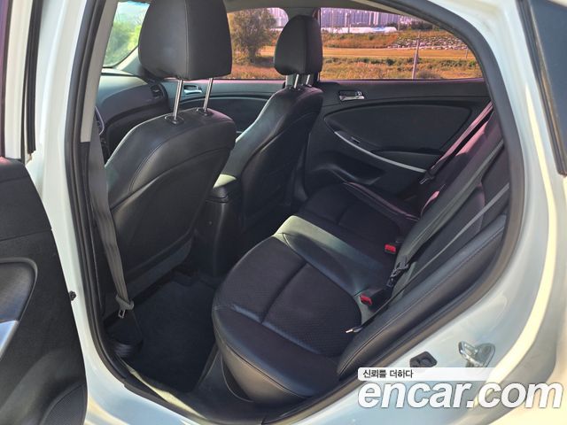 Hyundai Accent из Кореи Encar