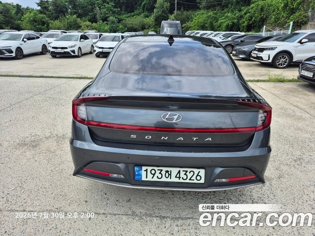 Hyundai Sonata 2.0 Modern — пробег 161 000 км — фото 4 из 5