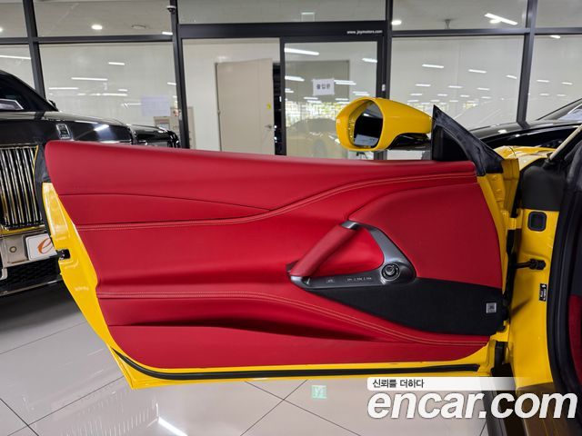 Ferrari 812 из Кореи Encar