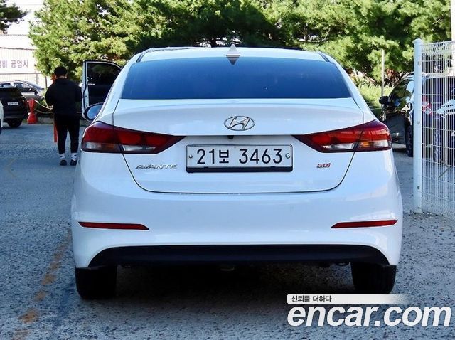 Hyundai AVANTE из Кореи Encar