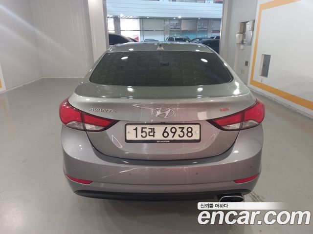 Hyundai AVANTE 1.6 GDi Premium Standard — пробег 112 000 км — фото 4 из 5