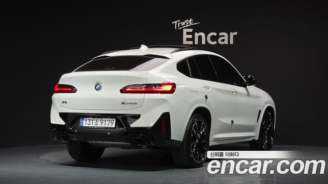BMW X4 xDrive M40i — пробег 33 677 км — фото 2 из 5
