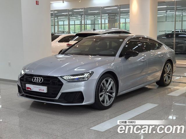 Audi A7 55 TFSI Quattro Premium — пробег 30 280 км