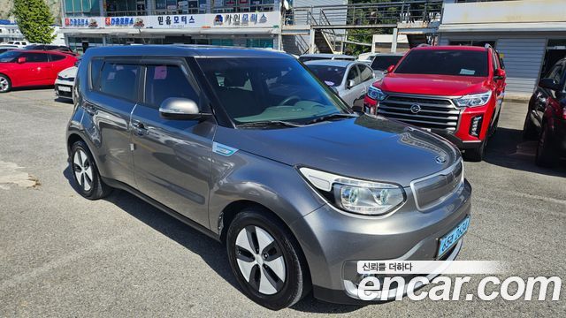 Kia Soul EV — пробег 145 956 км — фото 3 из 5