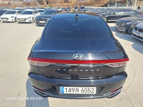 Hyundai Grandeur 2.5 Premium Choice — пробег 81 000 км — фото 4 из 5