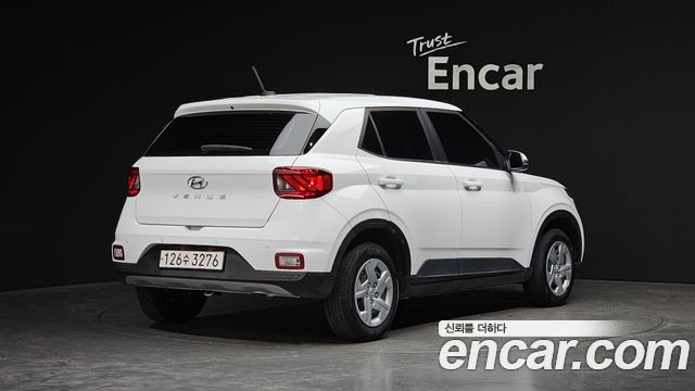 Hyundai Venue из Кореи Encar