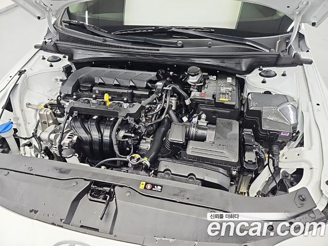 Hyundai AVANTE 1.6 Smart — пробег 5 254 км — фото 5 из 5