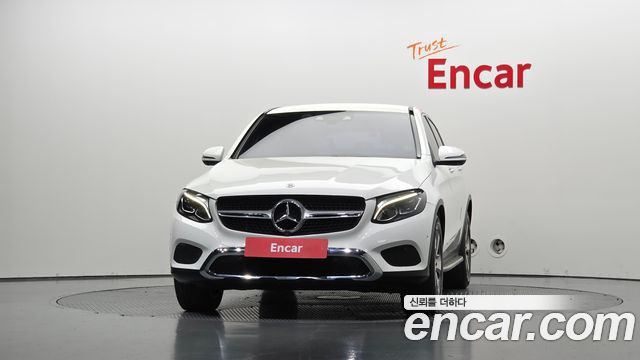 Mercedes-Benz GLC-Class GCL300 4MATIC Coupe — пробег 89 625 км — фото 3 из 5