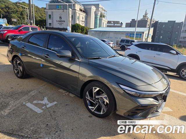 Hyundai AVANTE Inspiration — пробег 271 369 км — фото 3 из 5