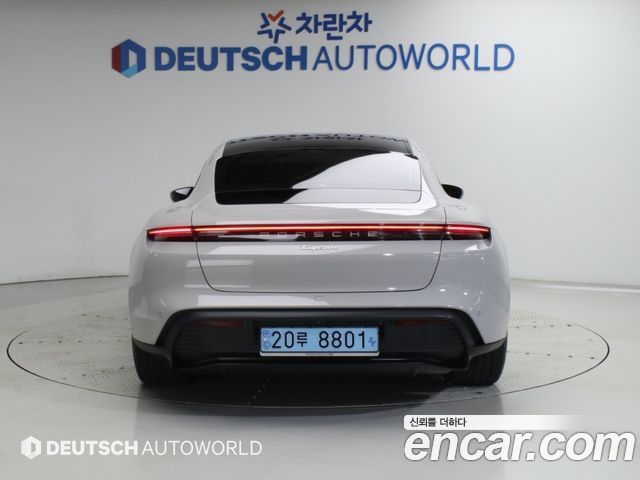 Porsche Taycan из Кореи Encar