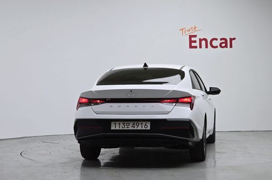 Hyundai AVANTE Smart — пробег 13 533 км — фото 4 из 5
