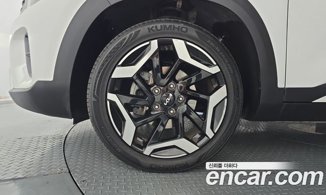 Kia Seltos из Кореи Encar