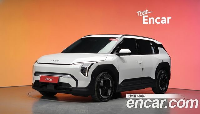 Kia EV3 из Кореи Encar