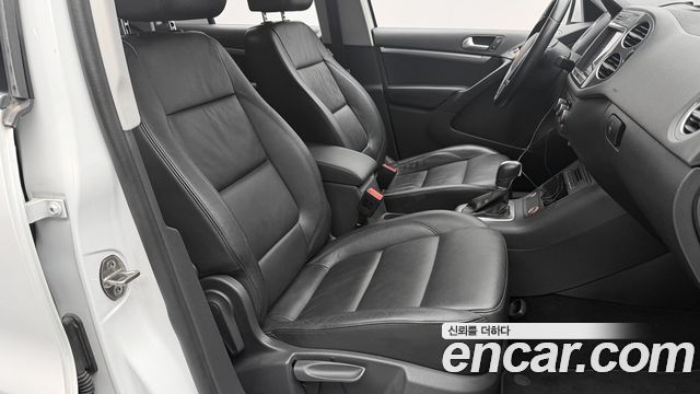 Volkswagen Tiguan 2.0 TDI Comfort 5N — пробег 72 899 км — фото 5 из 5