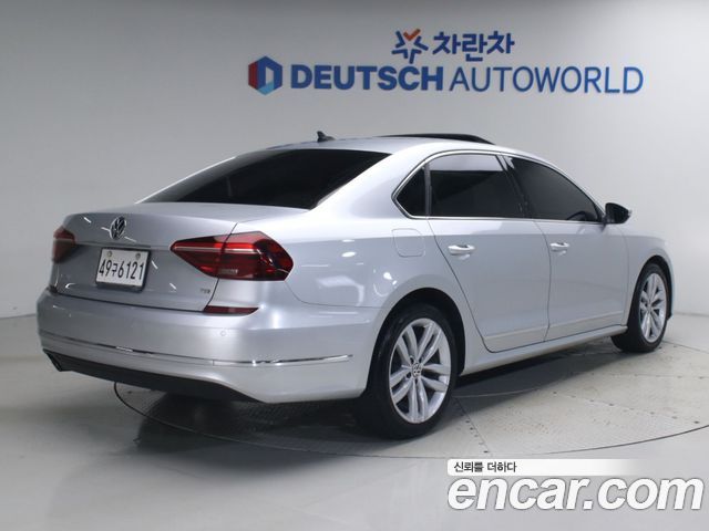 Volkswagen Passat 2.0 TSI B7 — пробег 176 403 км — фото 2 из 5