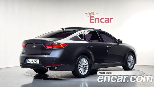 Kia K7 из Кореи Encar